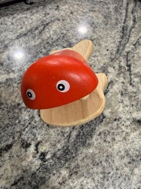 Plan Toys Fish Castanet